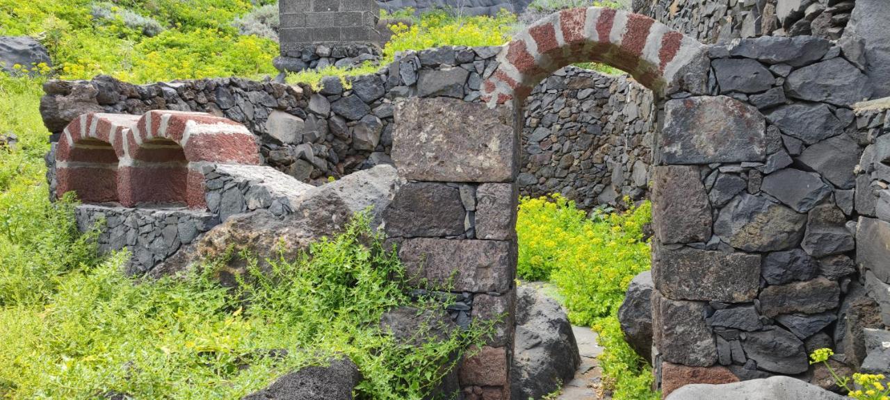 Casita Pajero En El Pozo De Las Calcosas, El Hierro Exteriör bild